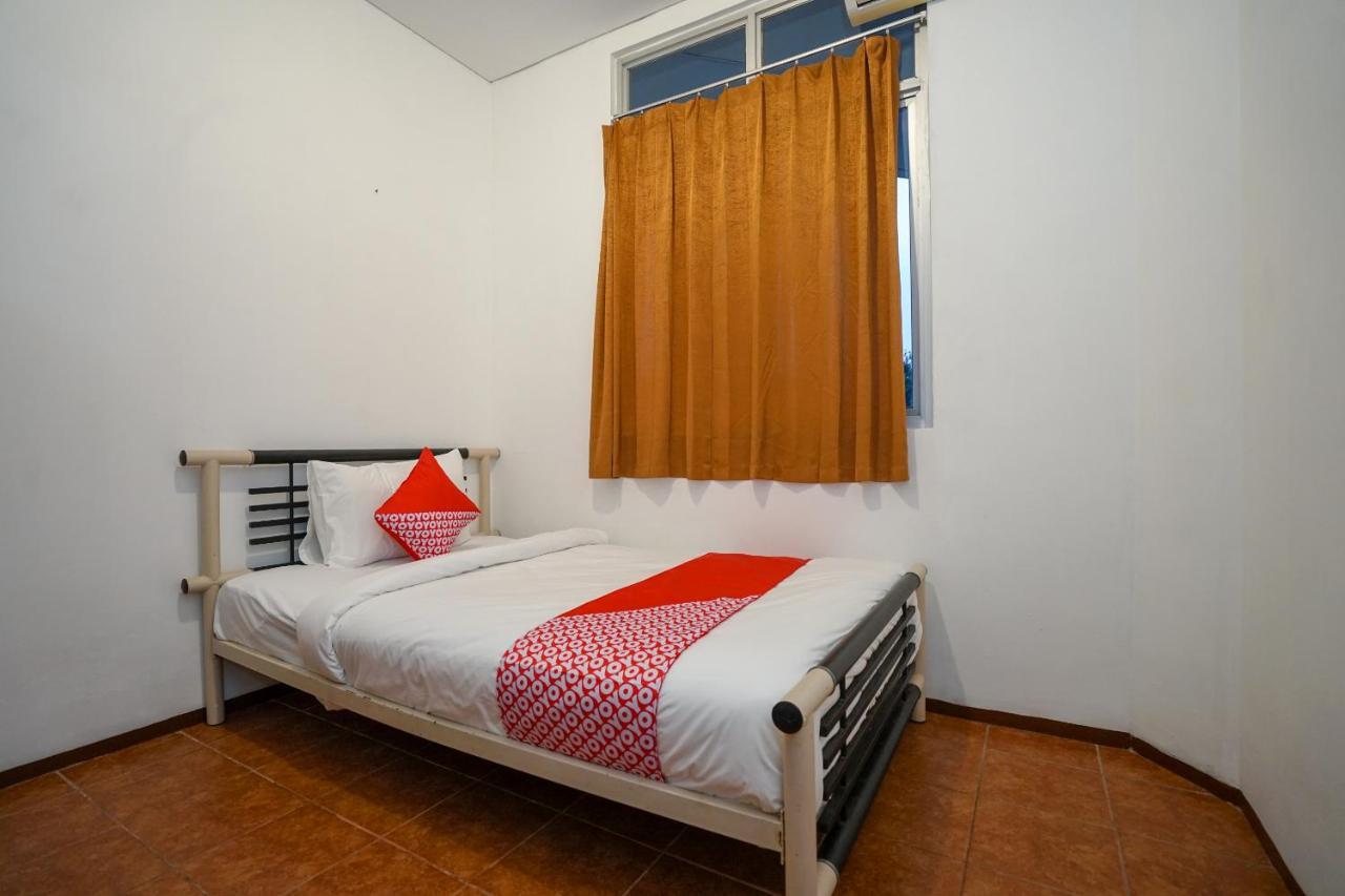 Super Oyo 1844 Bravo Residence Пангкалпинанг Екстериор снимка